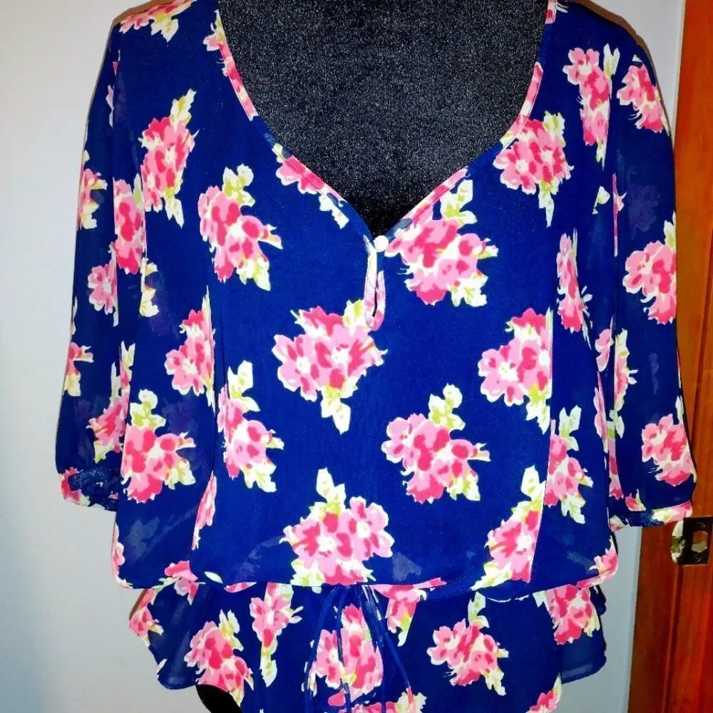 American Living Sheer Blouse - Picture 1 of 5